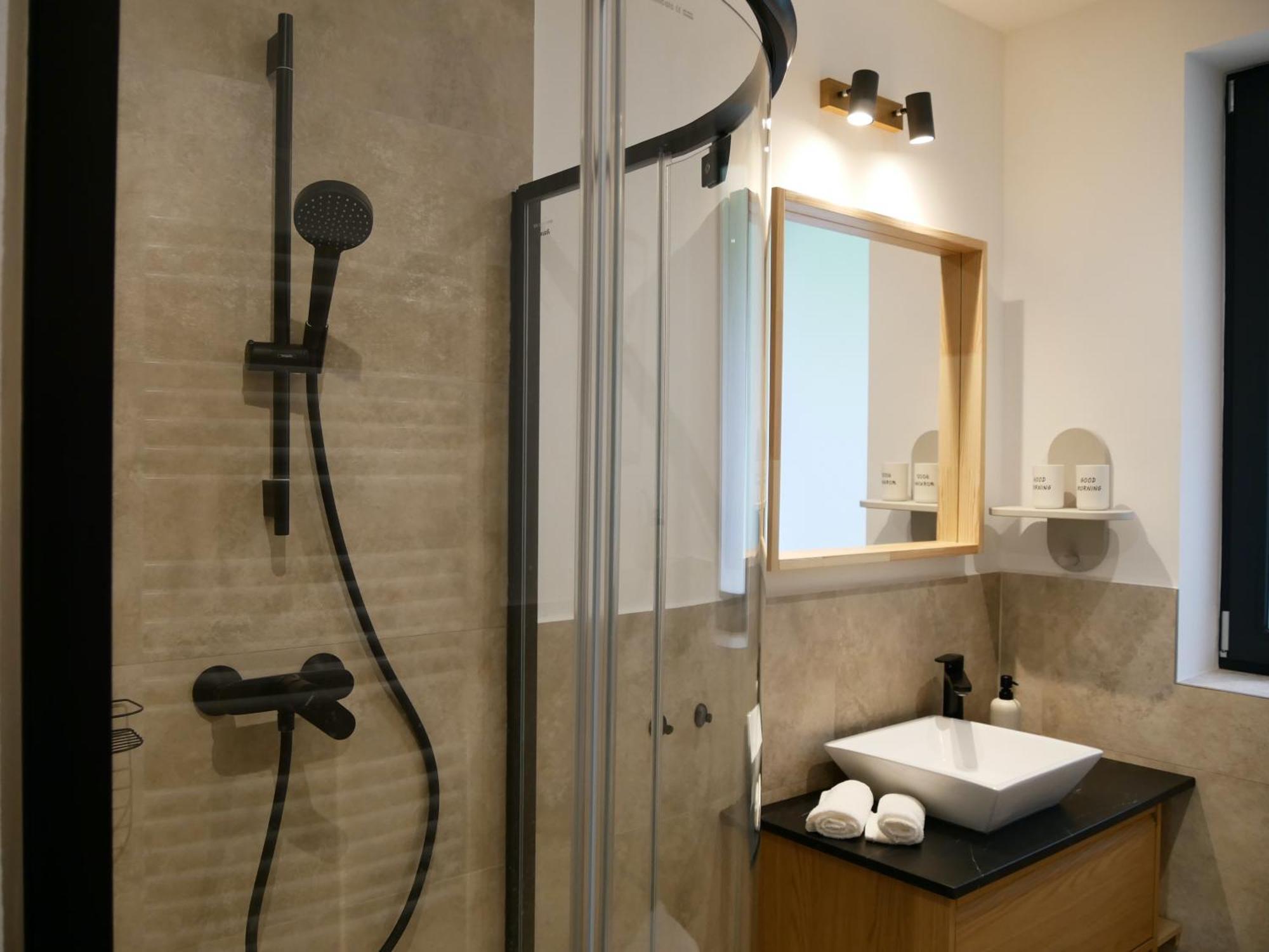 Harom Hegy Apartman Lillafuered Ngoại thất bức ảnh
